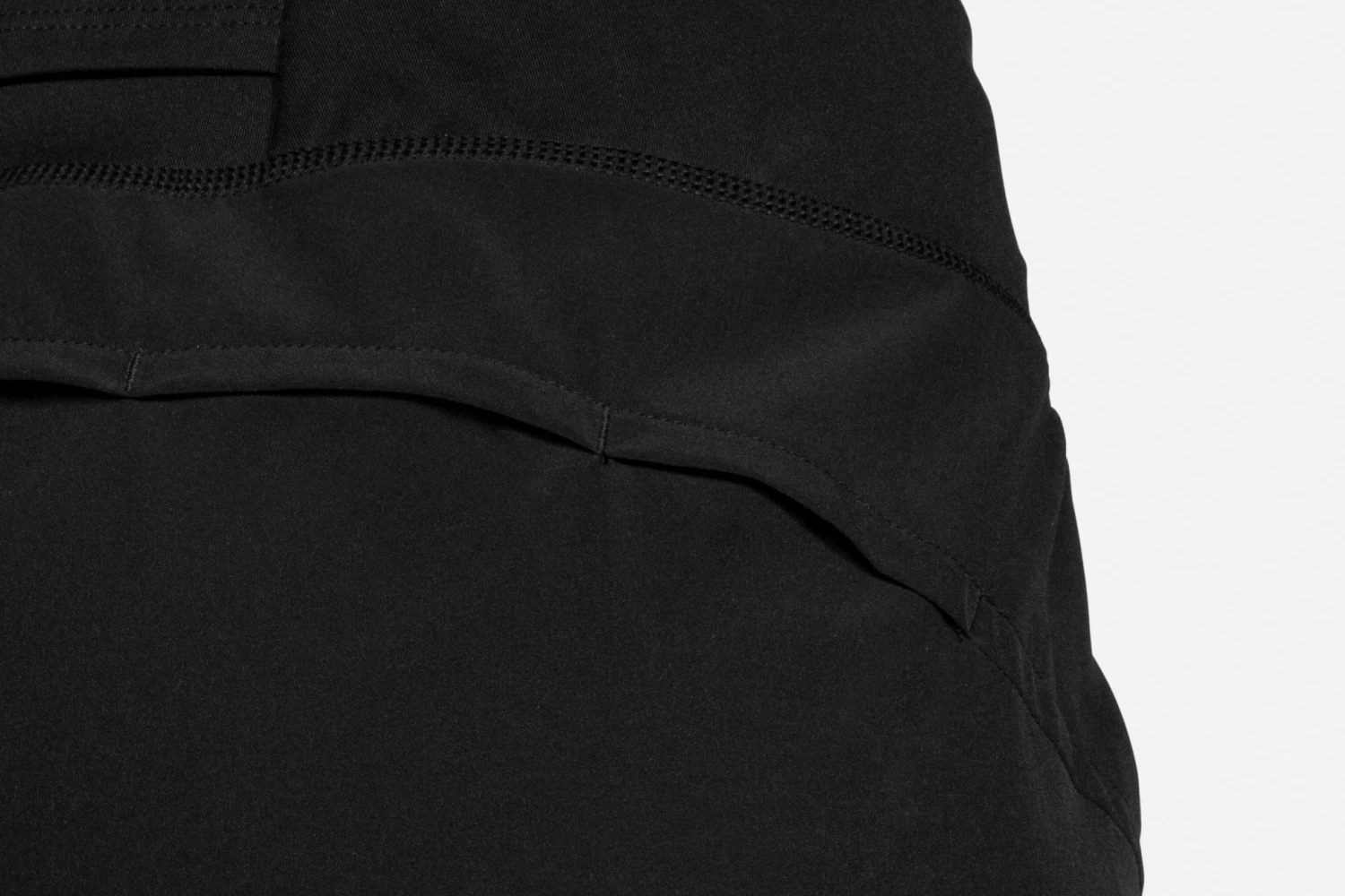 Brooks Women's Chaser 5" Short - Image 8