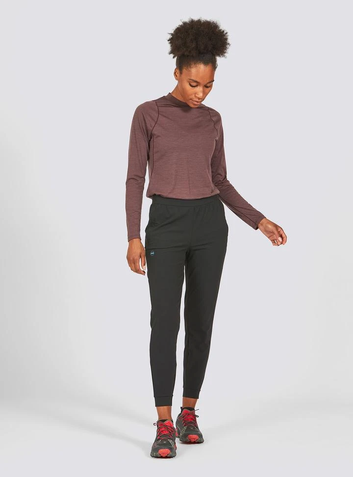 Janji Women's Mercury Track Pants - Midnight (WP03A-F21-MID) - Image 2