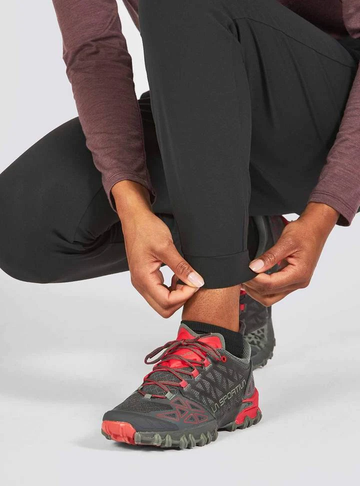 Janji Women's Mercury Track Pants - Midnight (WP03A-F21-MID) - Image 7