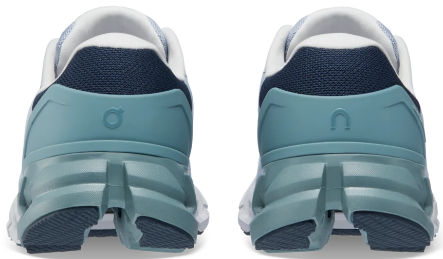 On Running Women's Cloudflyer 4 - Image 4