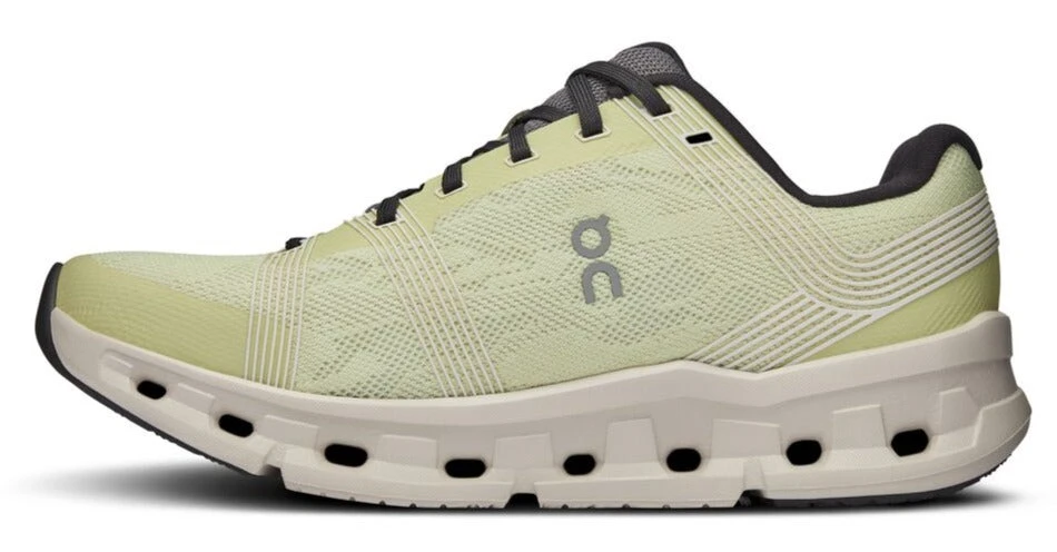 On Running Women's Cloudgo - Image 2